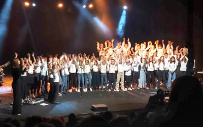 Veliki koncert Eve Boto in 60-članski OPZ ŠTRKEC